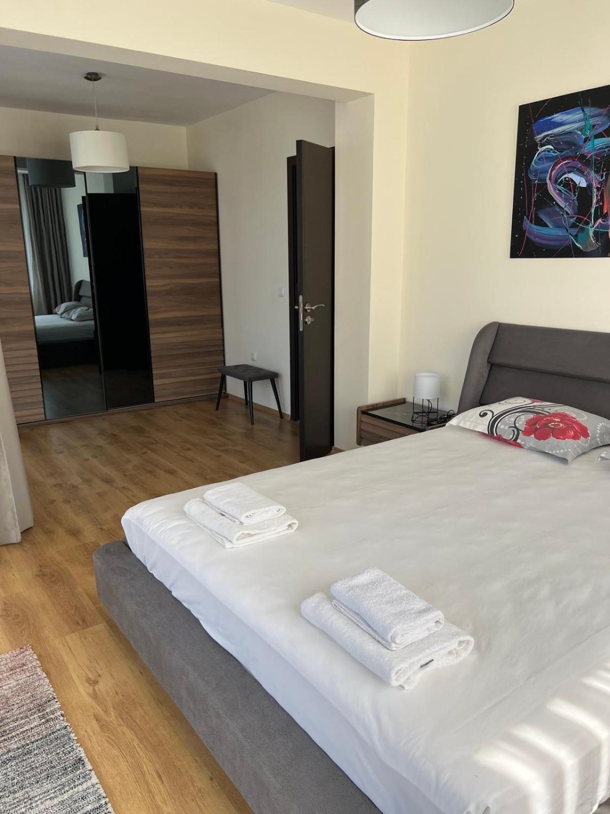 Penthouse At White Cliffs Apartment Бяла Стая снимка