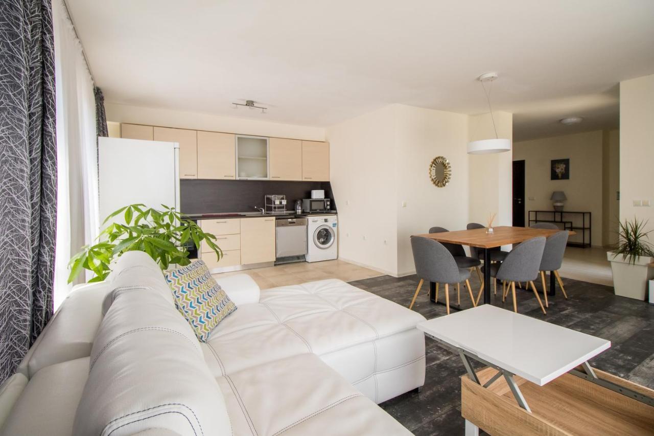 Penthouse At White Cliffs Apartment Бяла Екстериор снимка