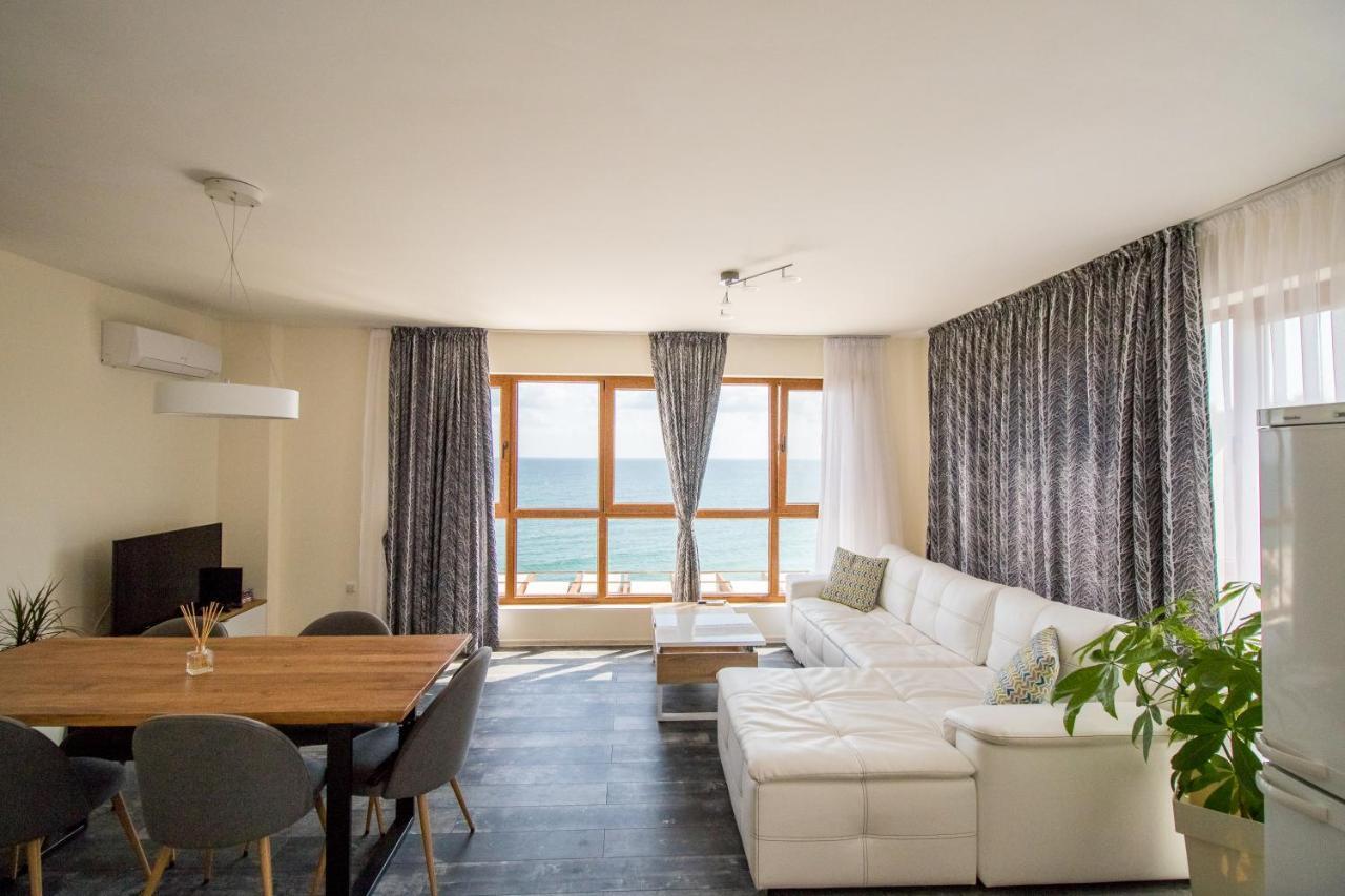 Penthouse At White Cliffs Apartment Бяла Екстериор снимка
